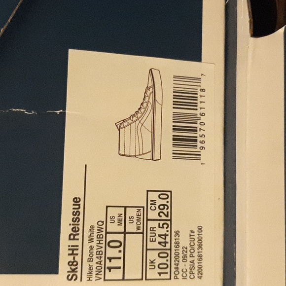 Vault by Vans Sk8-Hi Reissue *NWT* - Picture 16 of 16